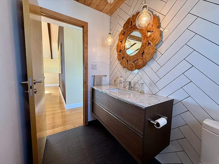 4221 Hill St — Photo 14
