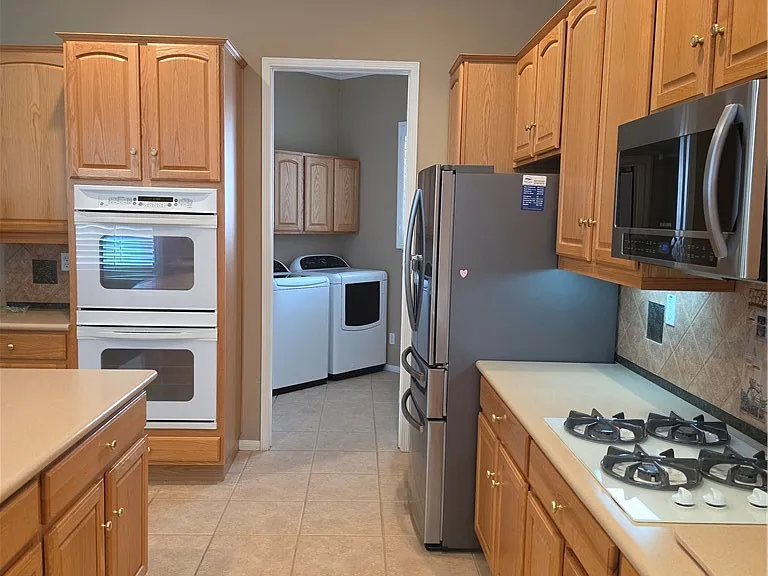1841 Masters Dr — Photo 4