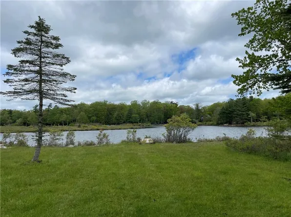 Surrey Street, Rock Hill, NY 12775