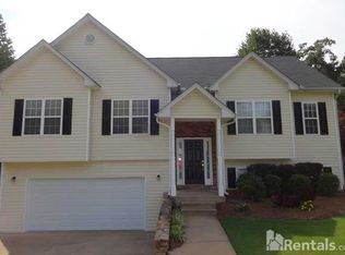 6191 Compass Dr, Flowery Branch, GA 30542