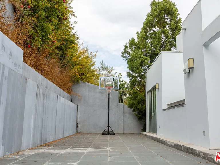 12148 Travis St — Photo 20