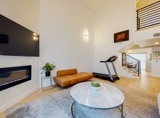 801 N Martel Ave APT 2, Los Angeles, CA 90046