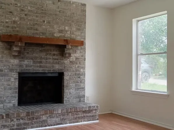 163 Prairie Creek Cir, Princeton, TX 75407