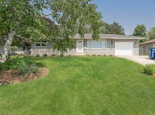 606 S Randall Rd, Aurora, IL 60506