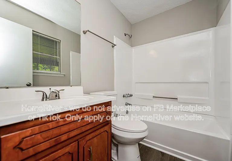 220 Summertown Dr — Photo 13
