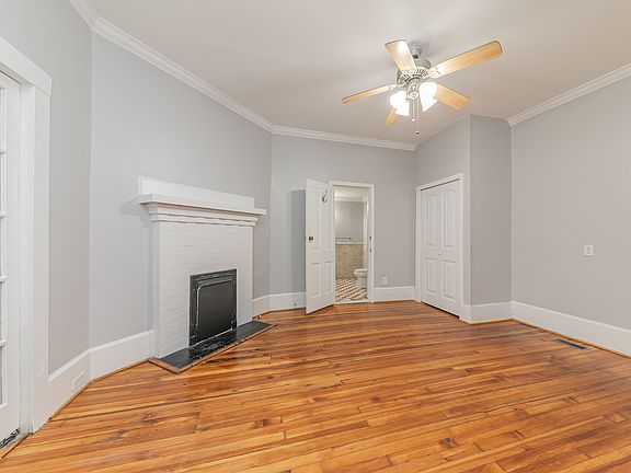 5th image of 1107 Maple St #1