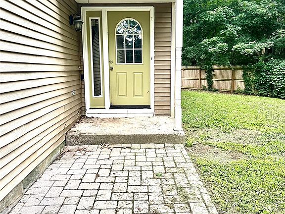 4th image of 4164 Long Branch Rd