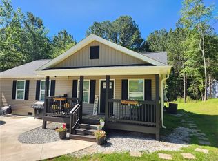191 Crystal Ln, Walhalla, SC 29691