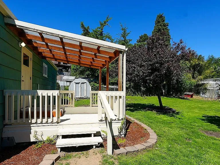 4 bed, 1496 sqft, $2,400 — Photo 4
