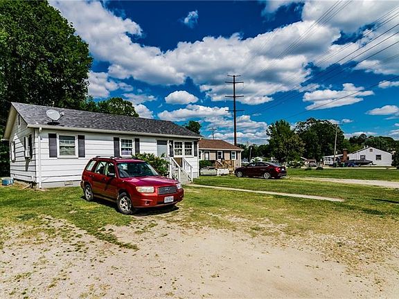 5th image of 453 Stonewall Ave
