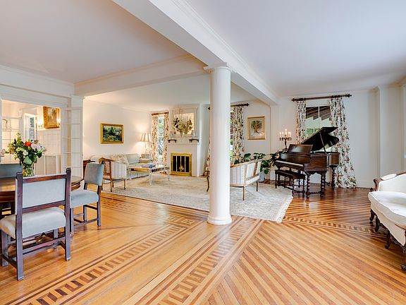 42 Old Briarcliff Road