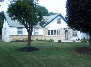187 Luff Ln, Warminster, PA