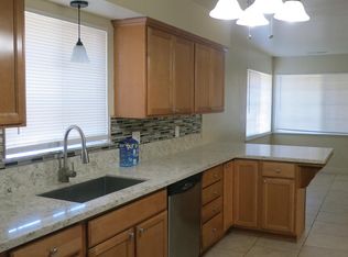 5432 E Indianapolis Ave, Fresno, CA 93727