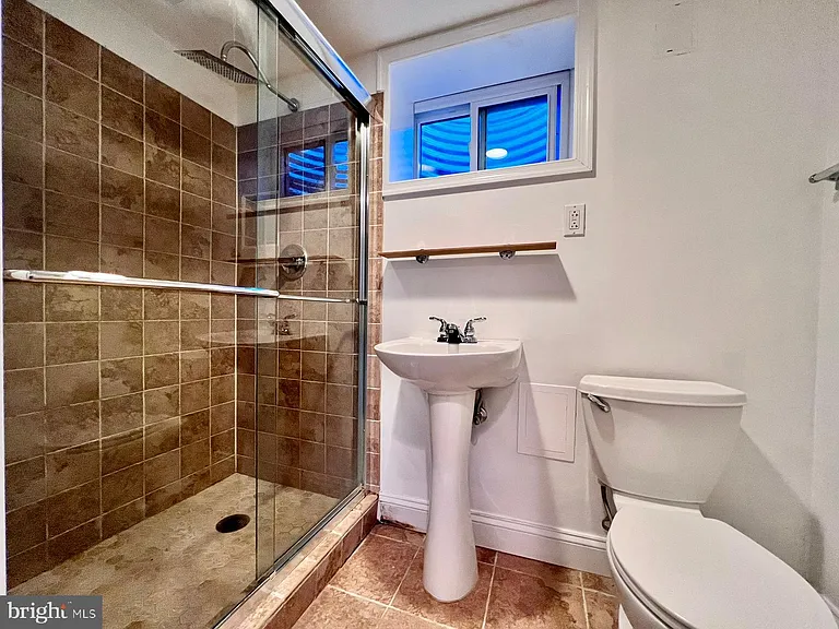 5332 Pooks Hill Rd #304-53 — Photo 7