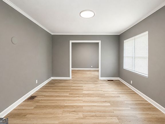 4th image of 109 Club Dr