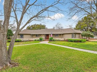 437 Delaine Dr, Corpus Christi, TX 78411