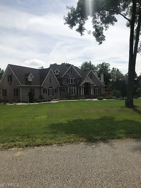 1st image of 5635 Mission Hills Dr