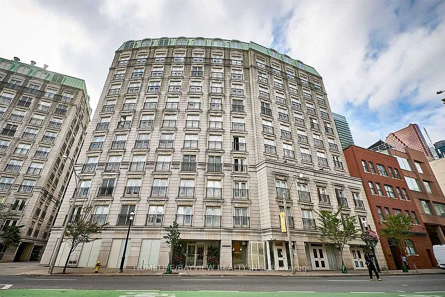 115 Richmond St E #409