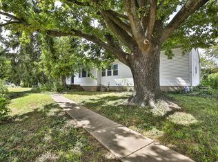 1298 Reavis Barracks Rd, Saint Louis, MO 63125