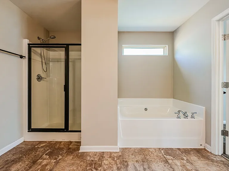 2127 Juniper Ives Ct — Photo 12