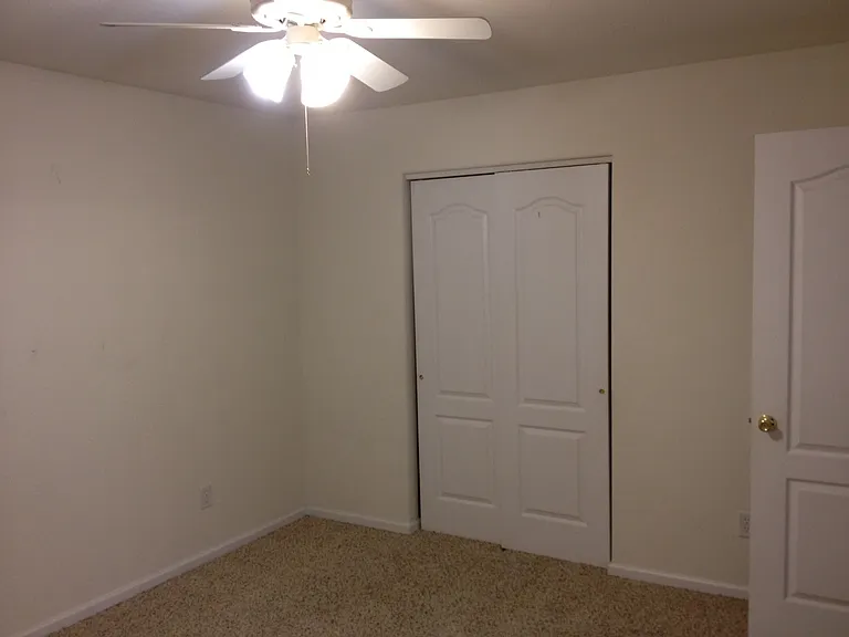 837 Brittlebank Dr — Photo 19