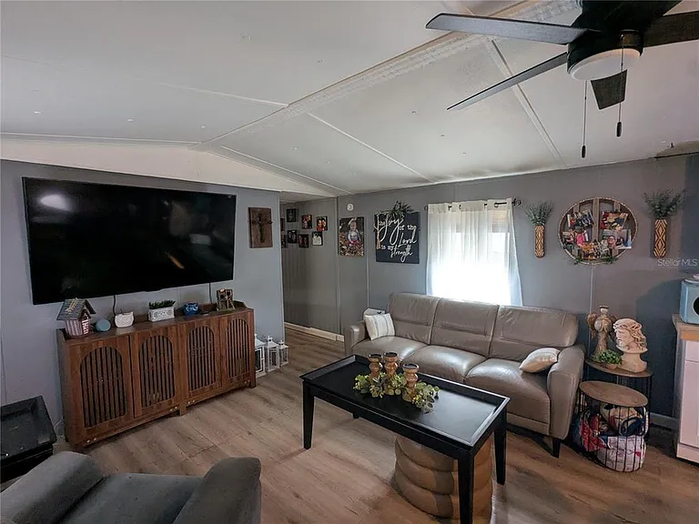 53 Sunset Cir — Photo 6