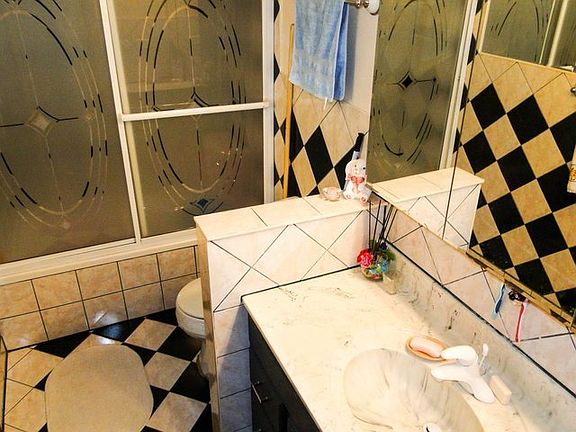 4th image of 1444 Carol Ct APT 3A