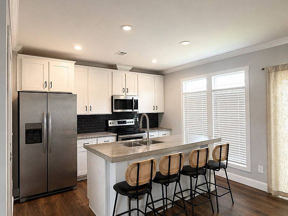 3rd image of 13021 Dessau Rd Lot 352