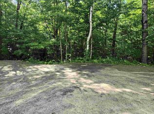 17-1 Durgin Cir, Campton, NH 03223