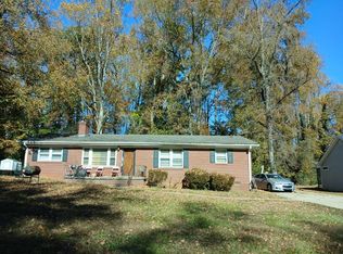 106 N Wingate Rd, Greenville, SC 29605