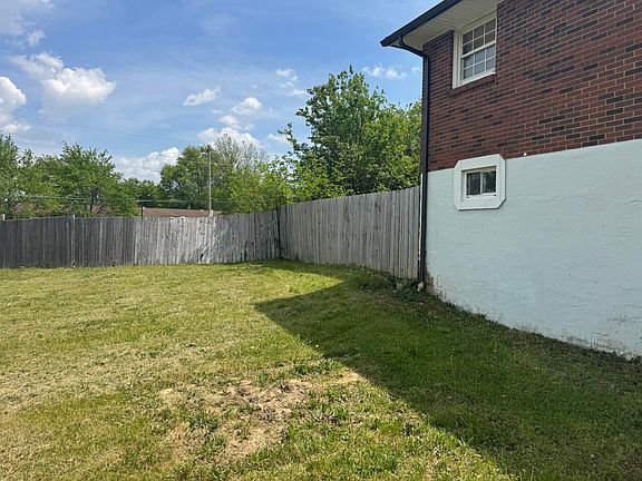 4th image of 1301 Swoonalong Ct