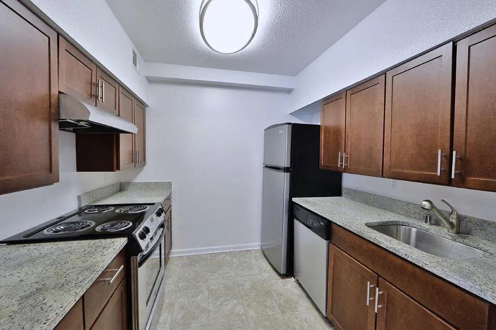 Tamarron Apartment Homes — Photo 3