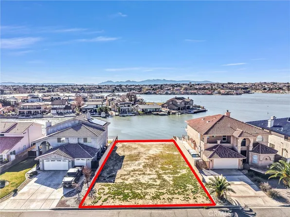 13608 Sea Gull Dr Lot 390, Victorville, CA 92395