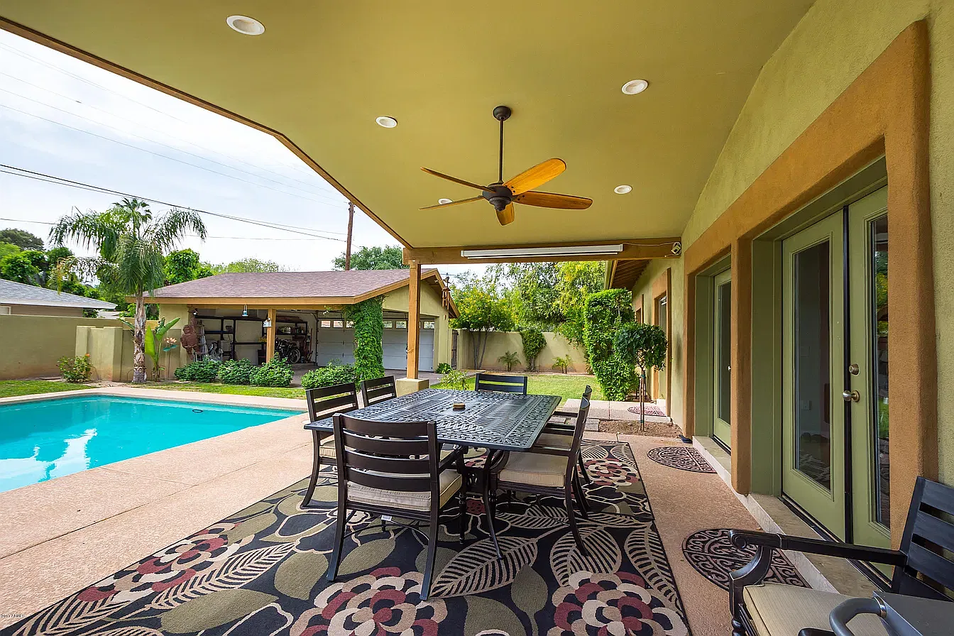 3 bed, 2020 sqft, $4,200 — Photo 3