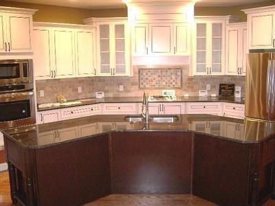 4th image of 8477 Touraine Dr
