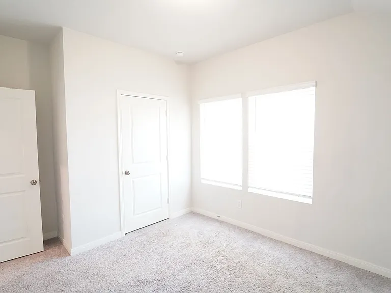 501 Jameson — Photo 12