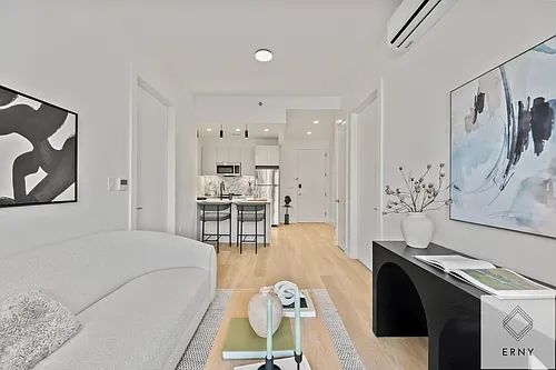 354 E 28th St #2D Photo 1