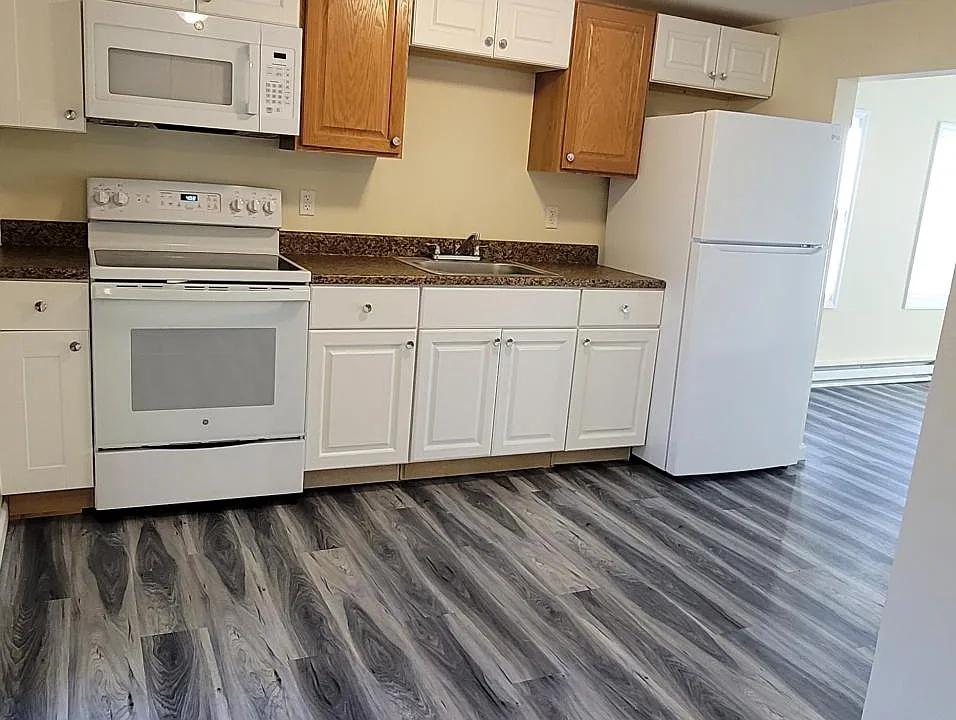 803 Main St #2