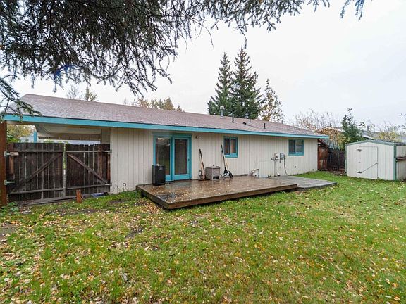 4th image of 2460 Lyvona Ln