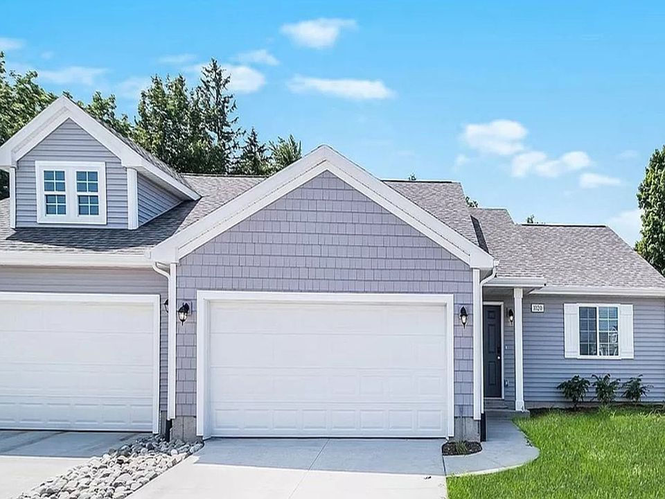 1st image of 1012 W Villas Dr