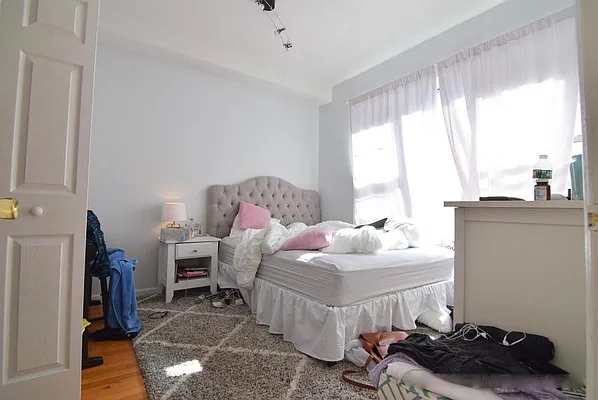 Rented by J Misrahi Realty Corp | media 9