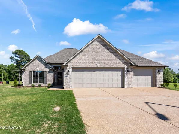 16 Emerald Downs, Three Way, TN 38343