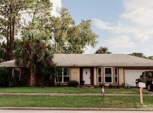 11136 Oak Ridge Dr S, Jacksonville, FL 32225