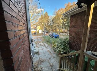 204 McKay Ave #202, Windsor, ON N9B1Z4