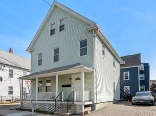 32 Richardson St #1, Somerville, MA 02145
