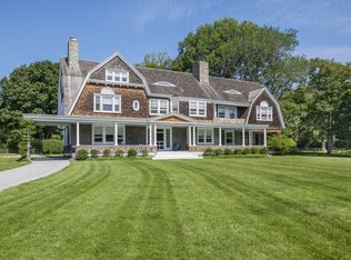 10 Lee Ave, East Hampton, NY 11937