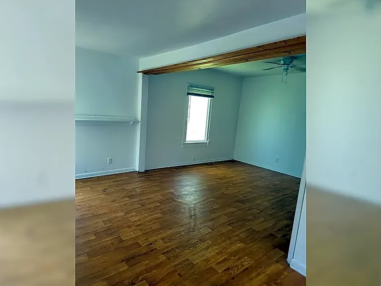 515 SW 4th Ave — Photo 6