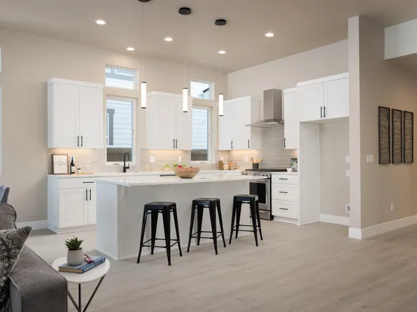 61189 SE Wagyu Dr, Bend, OR 97702