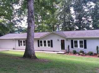 3034 Bass Dr, Sherrills Ford, NC 28673