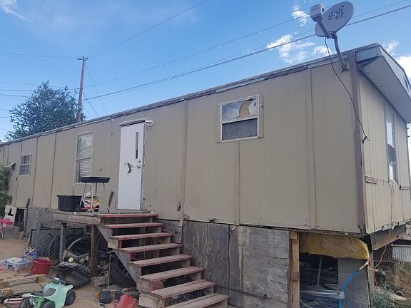 5th image of 13126 Grand River Dr